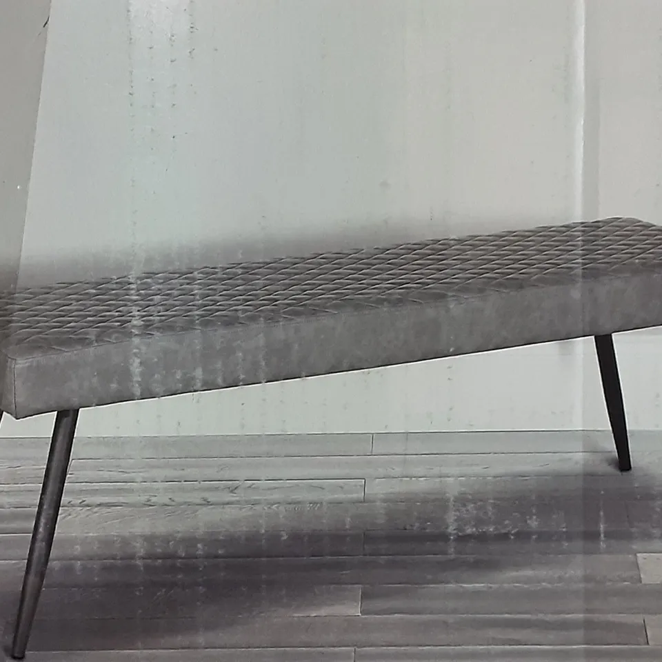 BOXED MONTREAL DINING BENCH IN GREY 