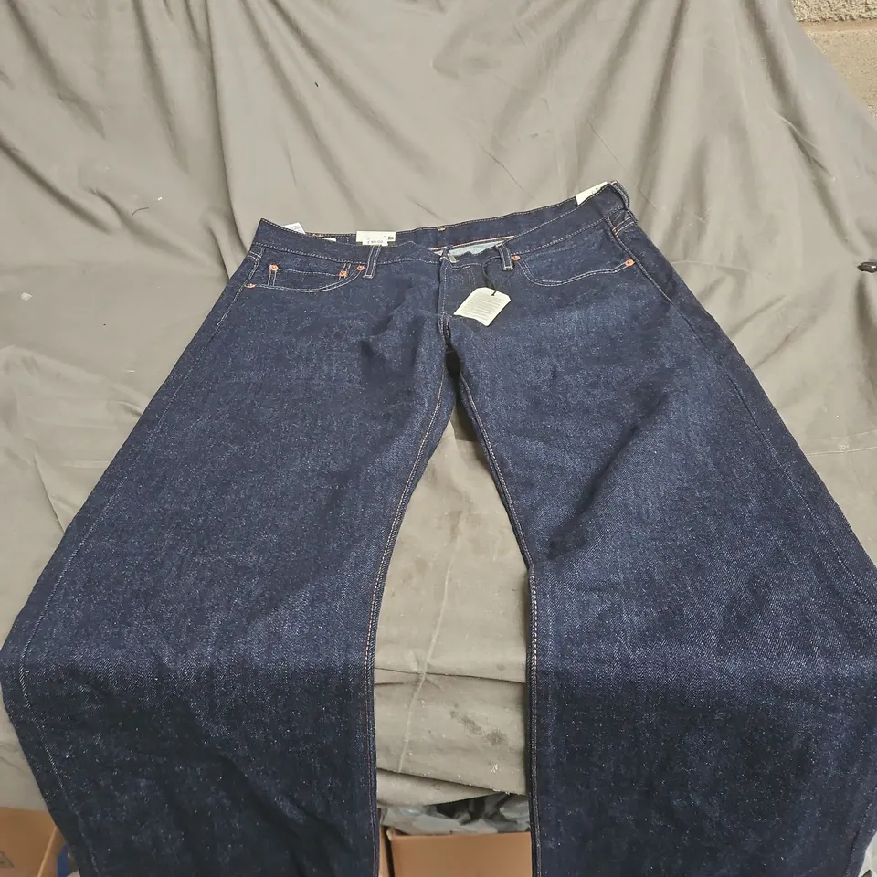 LEVIS 501 BLUE JEANS 36 X 30