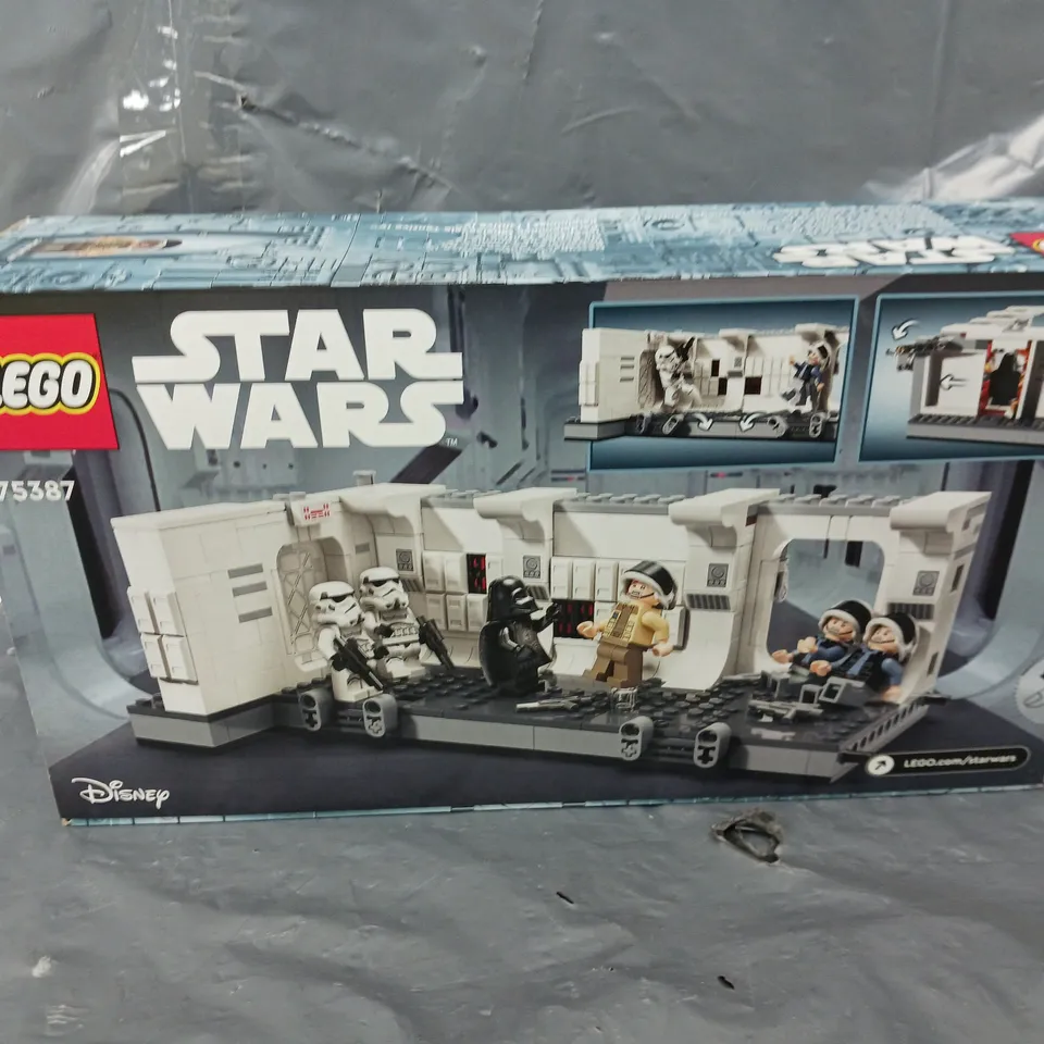 BOXED LEGO STAR WARS BOARDING THE TANTIVE IV - 75387 RRP £49.99