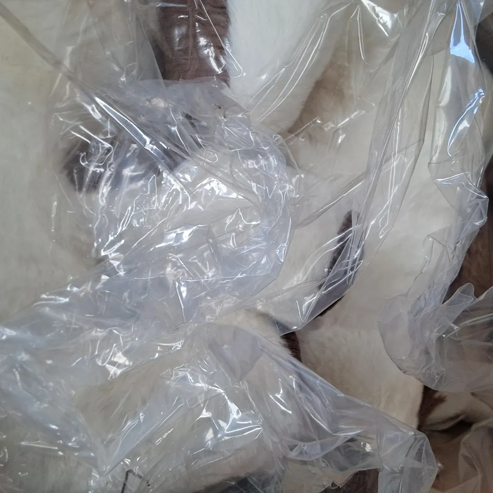 BOX OF APPROXIMATELY 6 ASSORTED HAVE A SNUGGLE CUDDLY TOY 