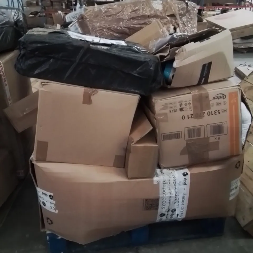 PALLET OF ASSORTED HOUSEHOLD GOODS AND PRODUCTS TO INCLUDE;DINING CHAIRS,GAMING CHAIR,AIRBED,STEAMER 