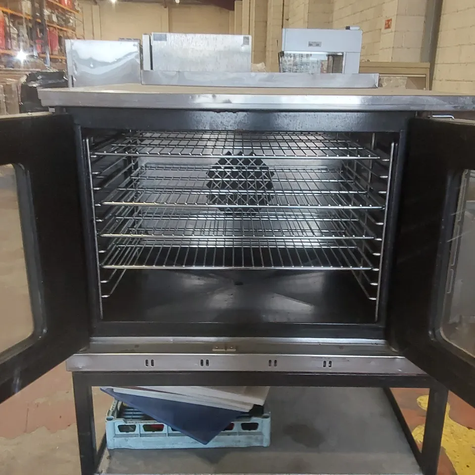 BLUE SEAL TURBOFAN COMMERCIAL ELECTRIC CONVECTION OVEN WITH STAND