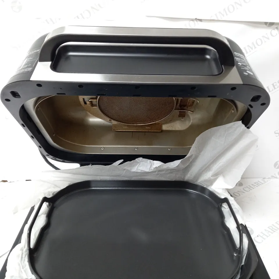 BOXED NINJA FOODI MAX PRO HEALTH GRILL & AIR FRYER AG651UK