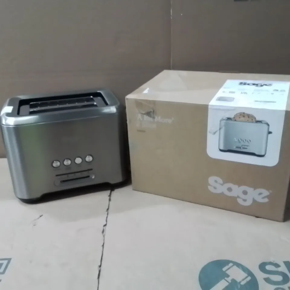 BOXED SAGE THE BIT MORE 2 SLICE BTA720UK 2 SLICE TOASTER - STAINLESS STEEL