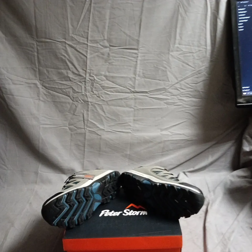 PETER STORM BUXTON VENT DGY MEN'S WALKING SHOES – UK 7 (EU 41), DARK GREY