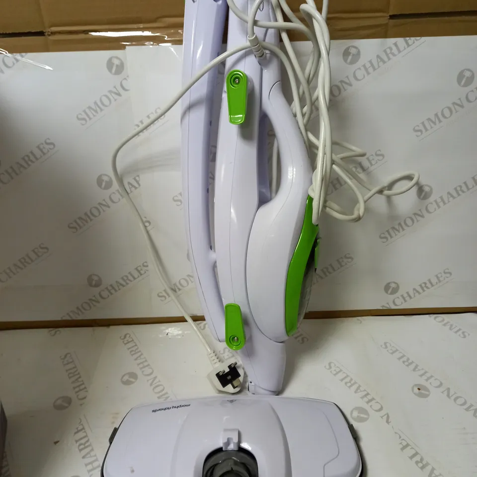 MORPHY RICHARDS STEAM CLEANER