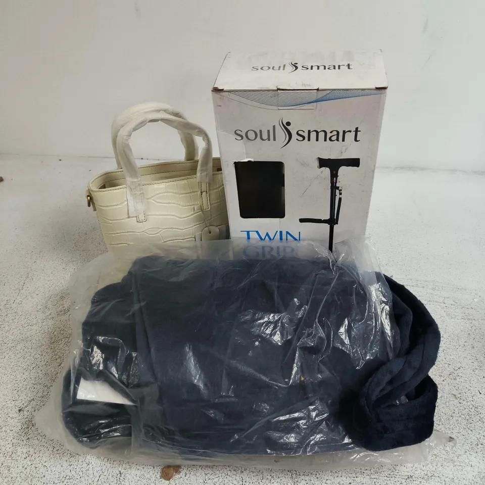 APPROXIMATELY 12 ASSORTED ITEMS TO INCLUDE TWIN GRIP CANE, LEATHER HANDBAGS, ROBES, ETC - COLLECTION ONLY