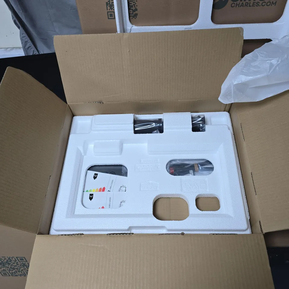 SAMSUNG ESSENTIAL MONITOR S4 24-INCH – OPEN BOX