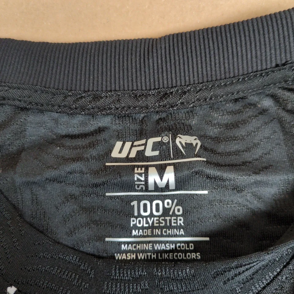 UFC MEN'S T-SHIRT – BLACK, 100% POLYESTER – SIZE M – CRYPTO.COM LOGO