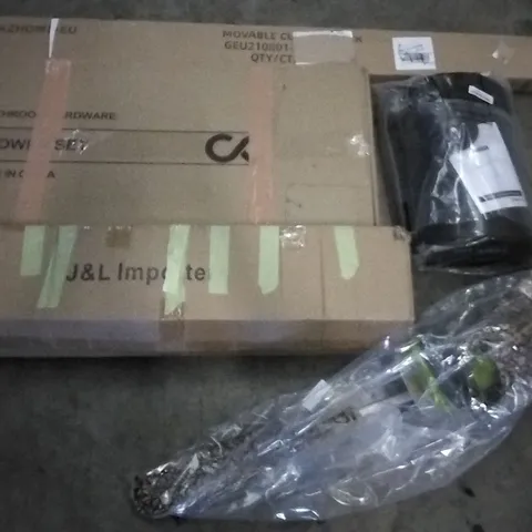 PALLET OF ASSORTED ITEMS INCLUDING SHOWER SET, MOVABLE CLOTHES RACK, HUANUO FOOT REST, HEDGE TRIMMER, CHRISTMAS TREE, READING PILLOW