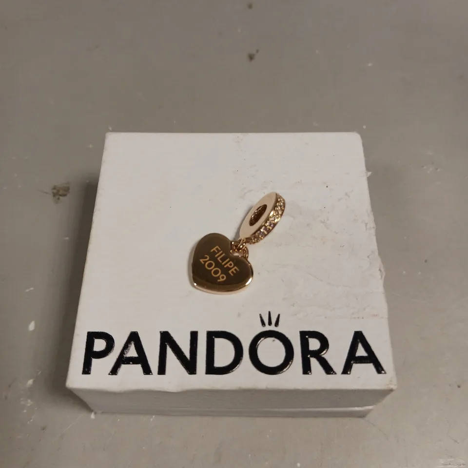 PANDORA PERSONALISED HEART CHARM 