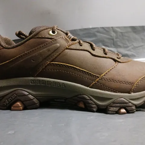 BOXED PAIR OF MERRELL MOAB ADVENTURE 3 IN BROWN UK SIZE 10