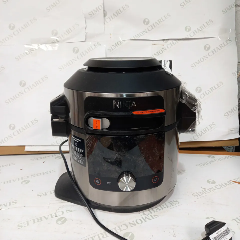 NINJA FOODI MAX MULTI COOKER