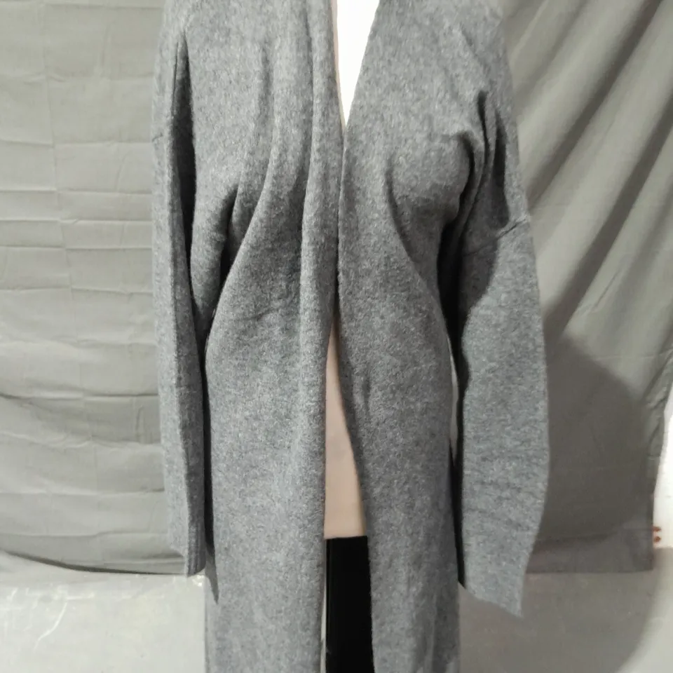 MANGO OVERSIZED CARDIGAN SIZE LARGE