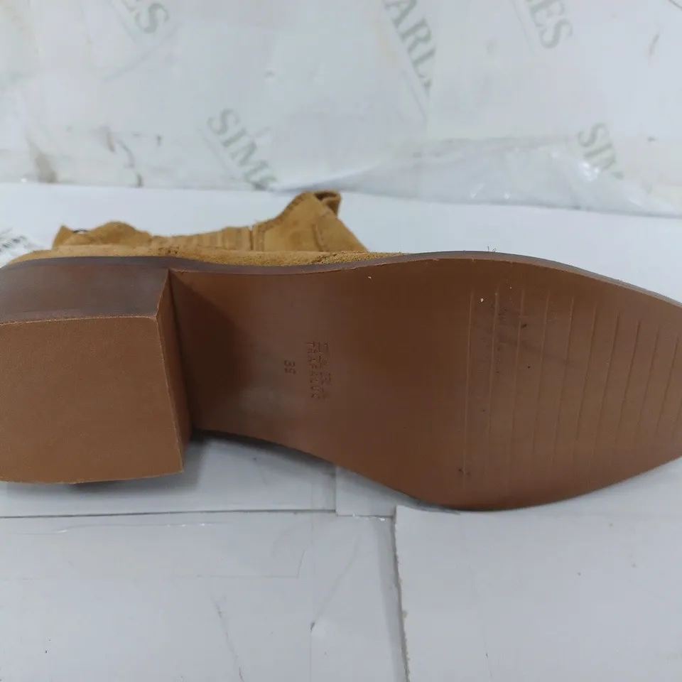 ZARA POINTED TOE TEXTURED SHOES IN BROWN - SIZE 39