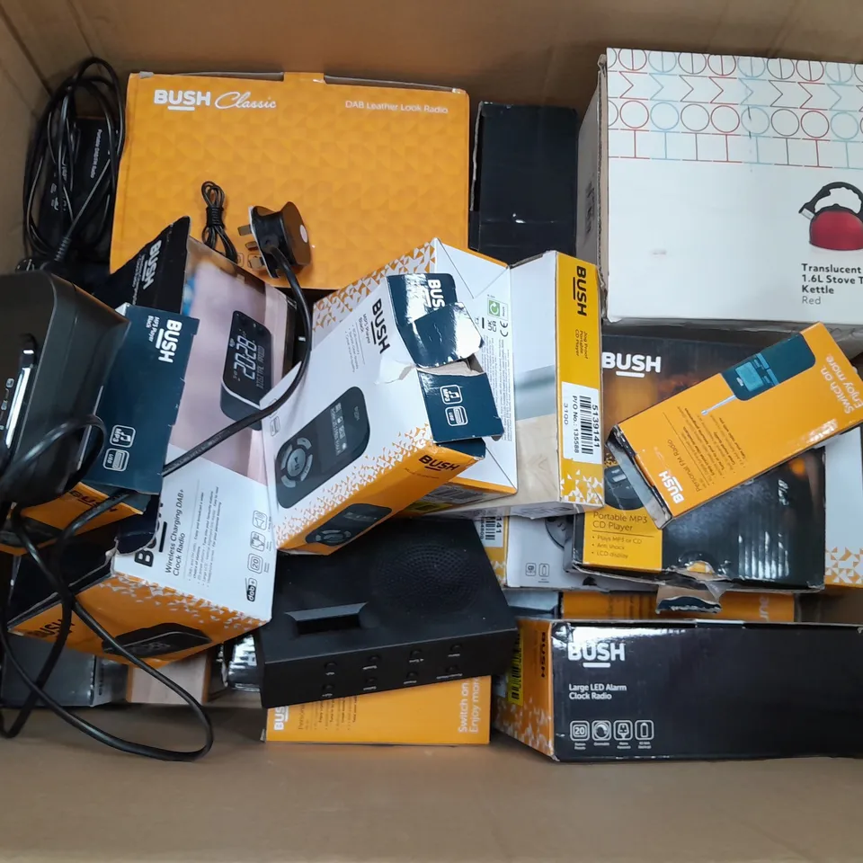 BOX OF APPROXIMATELY 15 ASSORTED ITEMS TO INCLUDE - DAB/FM RADIO , BUSH RADIO , PORTABLE RADIO ETC