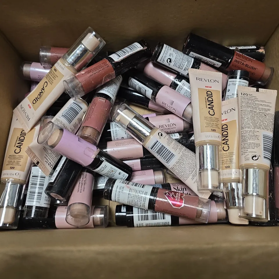 BOX OF APPROXIMATELY 25 ASSORTED REVLON ITEMS TO INCLUDE - INSTA FIX , CANDID FOUNDATION 120 