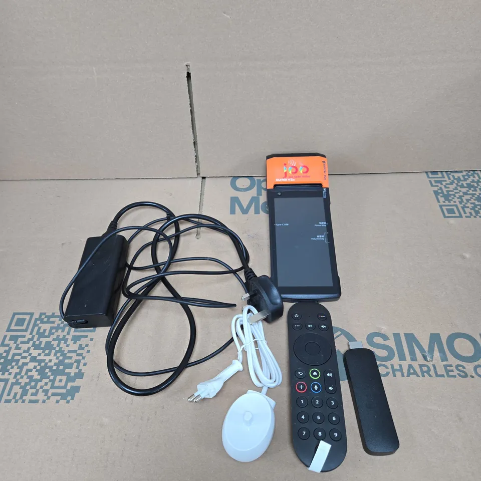 APPROXIMATELY 10 ASSORTED ELECTRICAL PRODUCTS TO INCLUDE REMOTE CONTROLS, ELECTRIC TOOTHBRUSH CHARGER AND CABLES