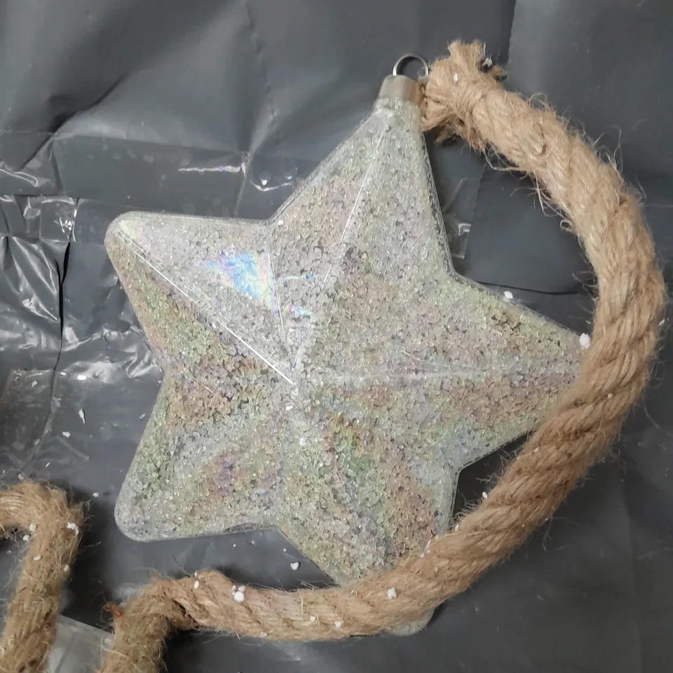 LIGHT UP FROSTED STAR ON ROPE CHRISTMAS DECORATION