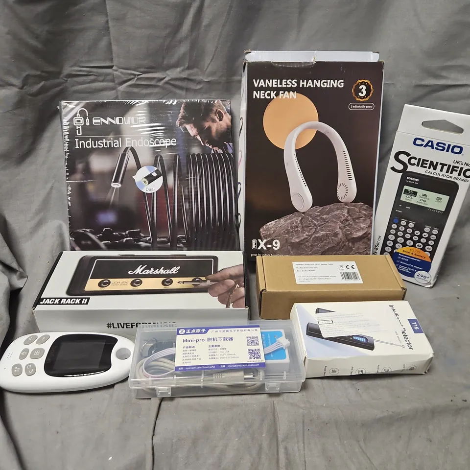APPROXIMATELY 10 ASSORTED ELECTRICAL ITEMS TO INCLUDE INDUSTRIAL ENDOSCOPE, NECK FAN, MARSHALL JACK RACK II, ETC