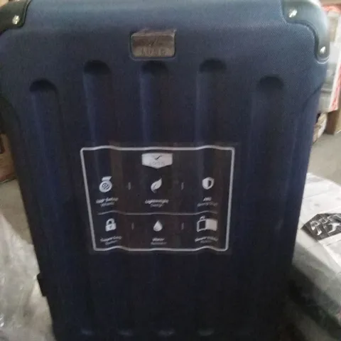 LUGG BLUE TRAVEL SUITCASE 