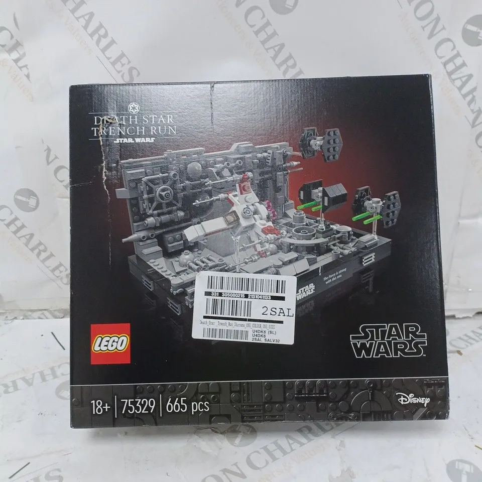LEGO STAR WARS DEATH STAR TRENCH RUN DIORAMA 75329 RRP £60