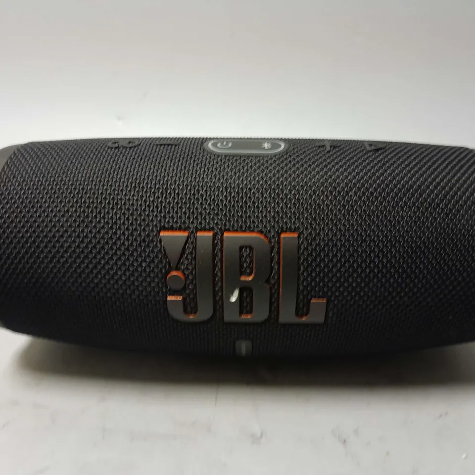 JBL CHARGE 5