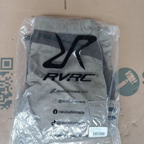 BAGGED REVOLUTION RACE PANTS IN MUD/BRINDLE SIZE MEDIUM