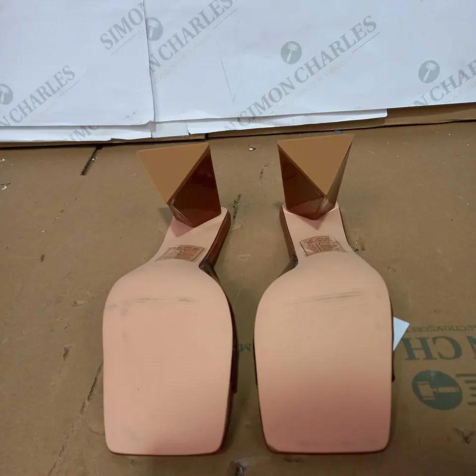 GLAMOROUS WIDE FIT BROWN WEDGED HEELS SIZE 8