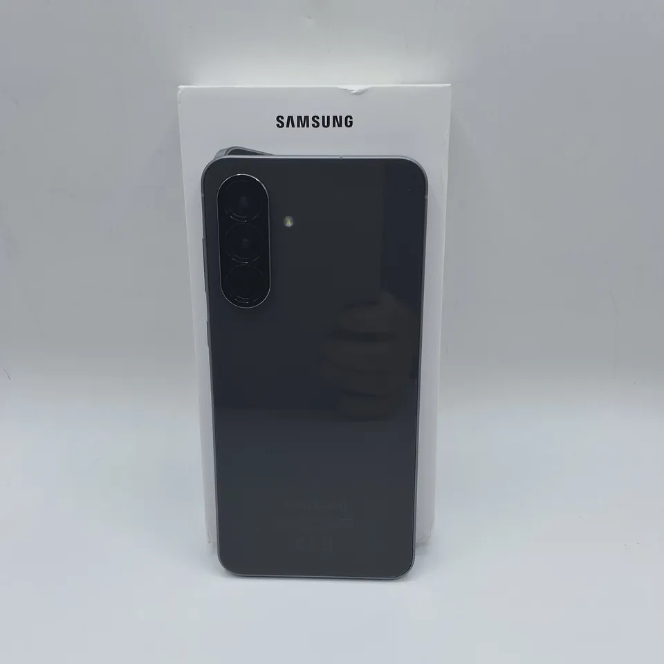 BOXED SAMSUNG GALAXY A56 5G 8/128GB IN AWESOME GRAPHITE - SM-A566B