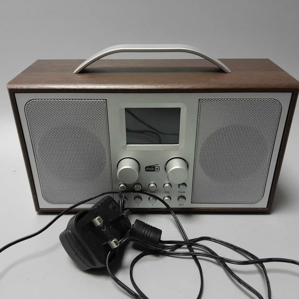 BOXED BLUETOOTH DAB+/FM RADIO