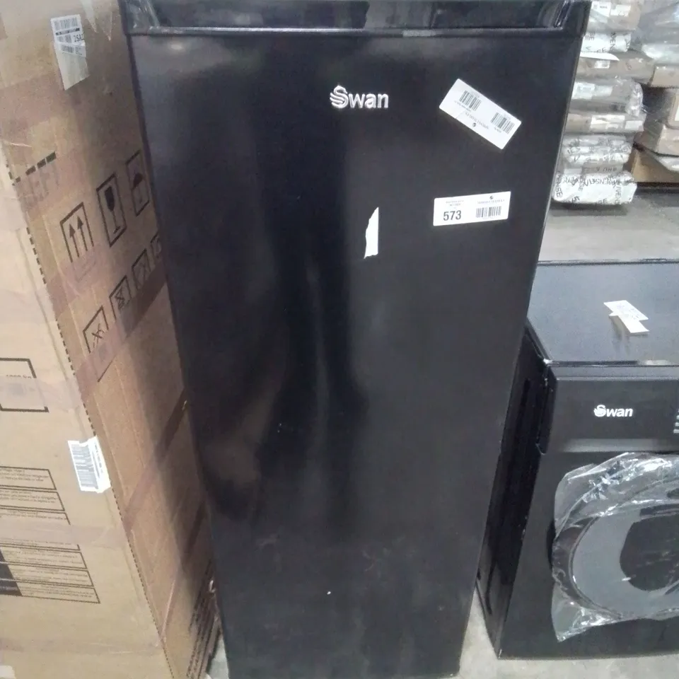 SWAN SR15671B 143CM HIGH, 55CM WIDE TALL FREEZER - BLACK