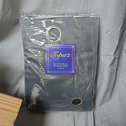 BOX OF APPROXIMATELY 10 X TOPAZ SILKY FEEL BLACK OUT READY MADE CURTAIN – DARK GREY, 2 PANELS