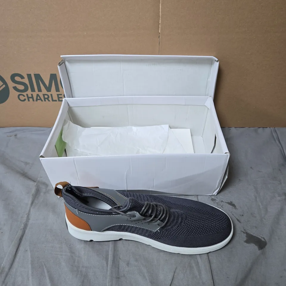 DR KELLER SNEAKERS – GREY KNIT WITH BROWN HEEL DETAIL, BOXED-SIZE UK 10