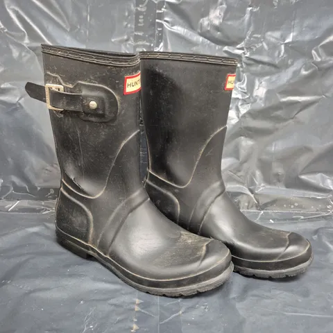 HUNTER ORIGINAL SHORT WELLINGTON BOOT - BLACK - SIZE UNSPECIFIED