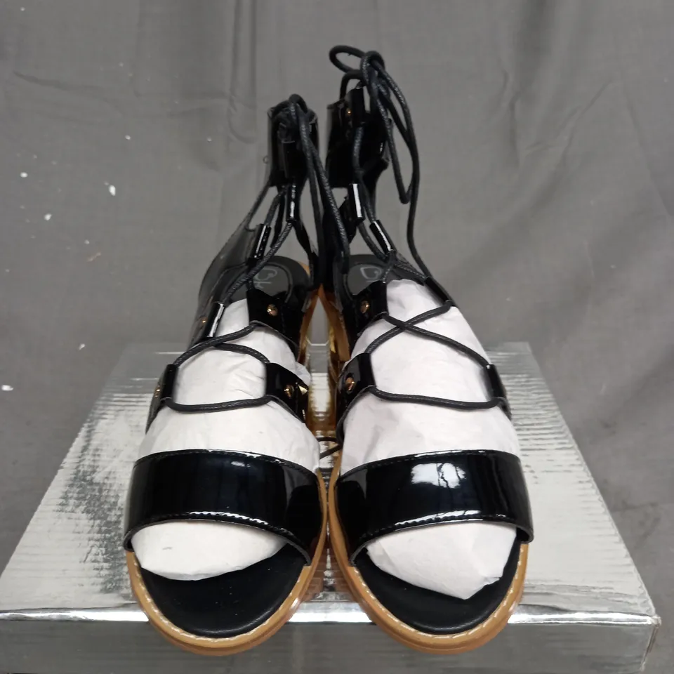 BOX OF APPROXIMATELY 12 BOXED KELSI WEDGED SANDAL SHOES IN VARIOUS SIZES