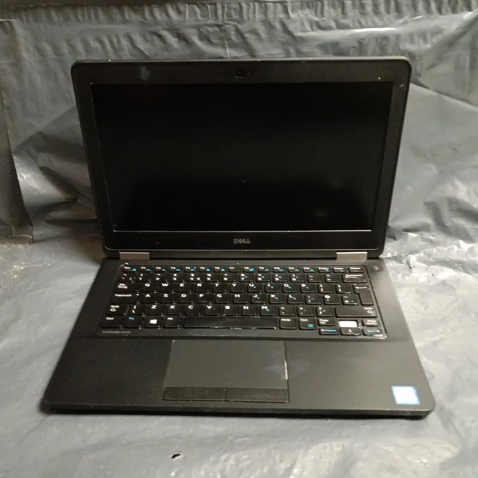 DELL LATITUDE E5270 LAPTOP