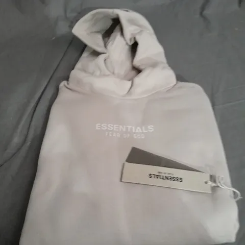 ESSENTIALS FEAR OF GOD HOODIE IN SILVER CLOUD - SMALL