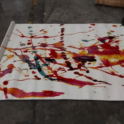 WESLEY RUG - MULTICOLOURED // SIZE: 150 X 220cm
