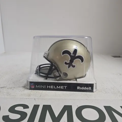 NFL SAINTS MINI HELMET BY RIDDELL – DISPLAY CASE INCLUDED