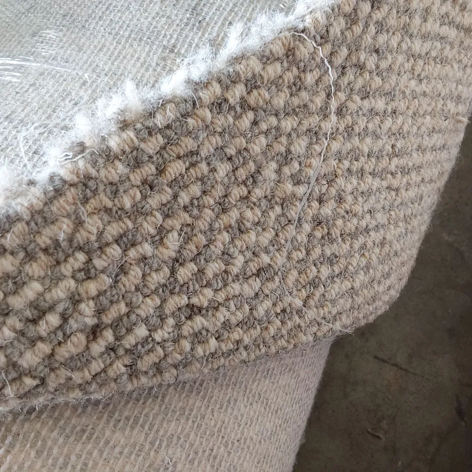 ROLL OF QUALITY LAKELAND HERDWICK CARPET APPROXIMATELY 4M × 4.8M