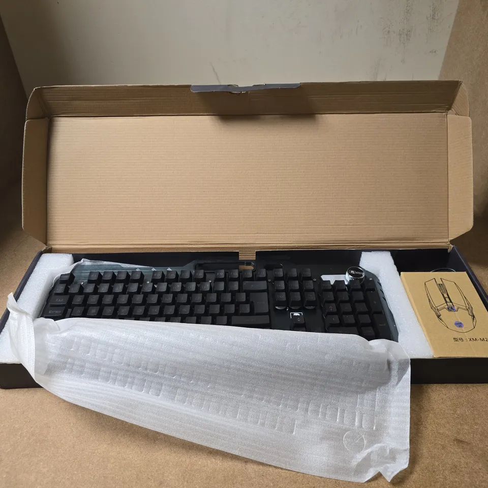 XINMENG 2.4GHZ RECHARGEABLE WIRELESS KEYBOARD AND MOUSE SET BOXED