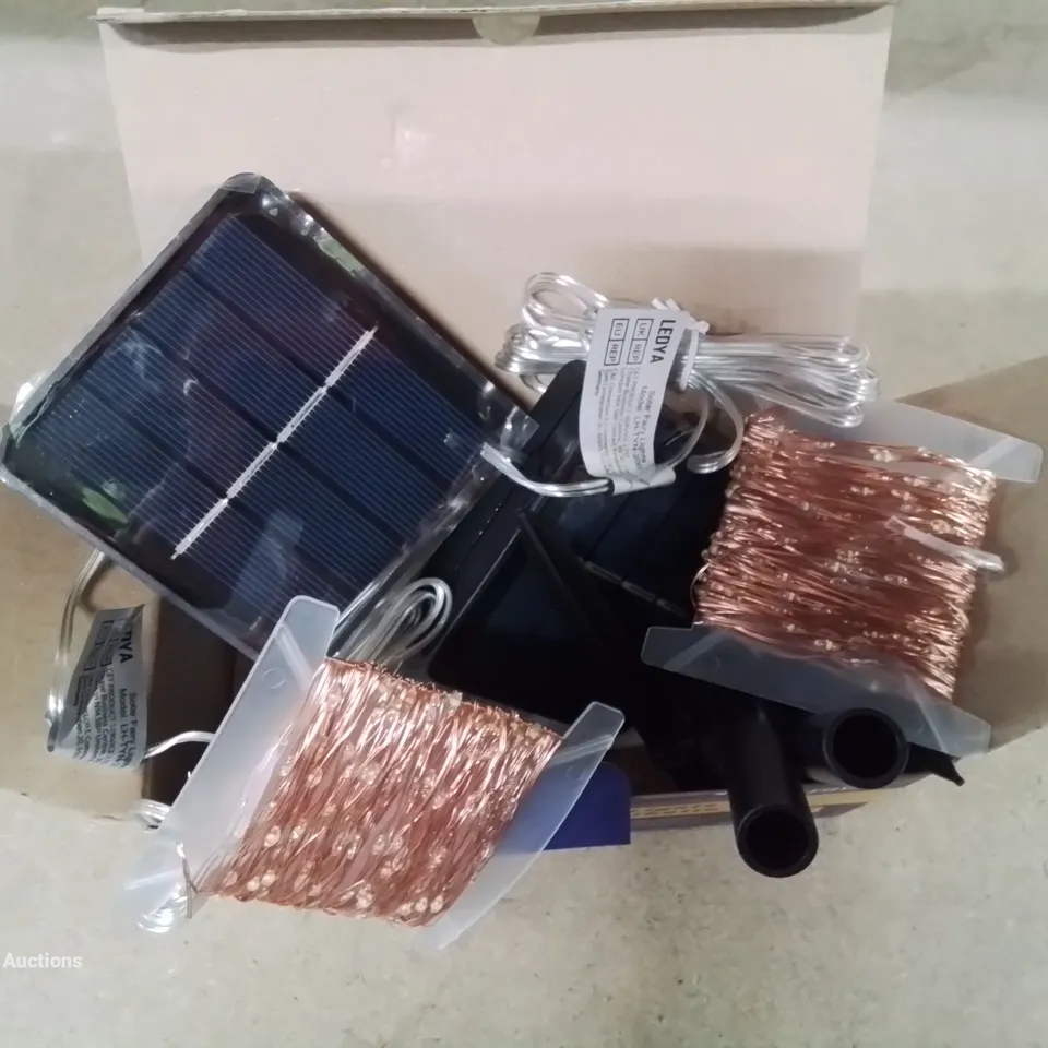 A BOX OF SOLAR POWERED FAIRY LIGHTS (200 LEDS)