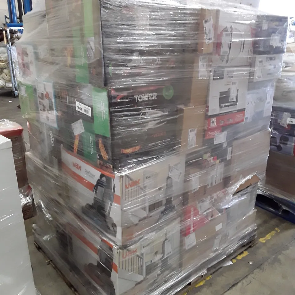 PALLET OF APPROXIMATELY 59 ASSORTED UNPROCESSED RAW RETURNS TO INCLUDE; 