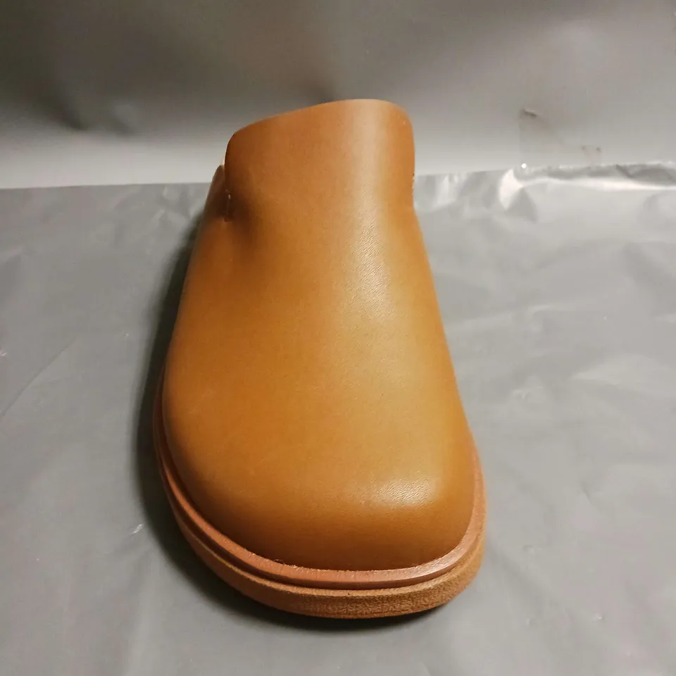 FITFLOP LADIES CLOGS BROWN SIZE 7
