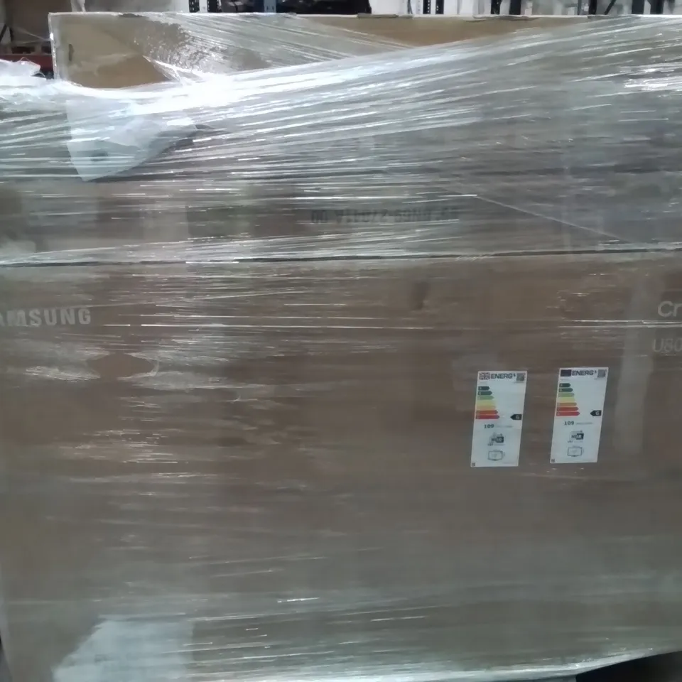 PALLET CONTAINING APPROXIMATELY 10 DAMAGED TVS