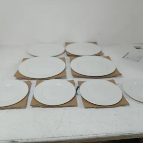 SET OF 8 WHITE CERAMIC DINNER PLATES, 4 SMALL 4 LARGE