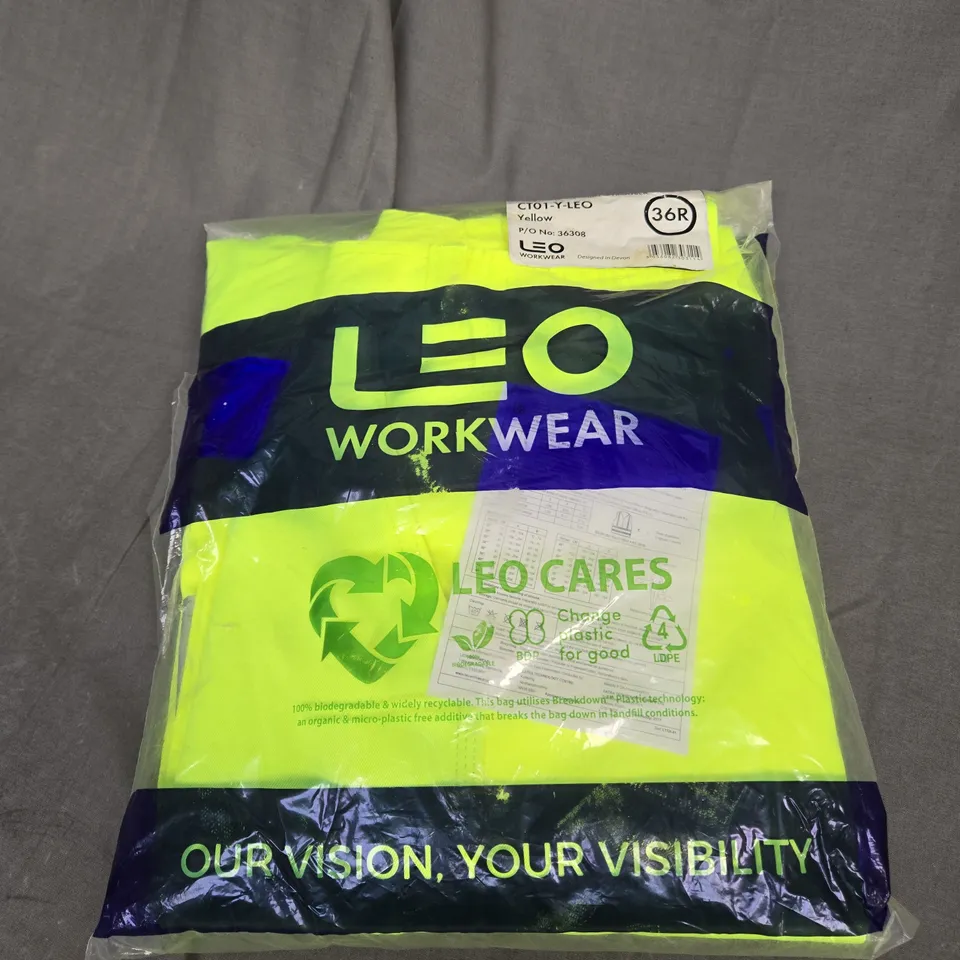 LEO WORKWEAR HIVIS CARGO TROUSERS SIZE 36R