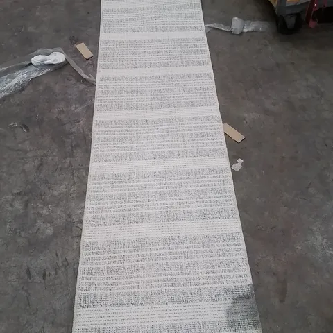 QUALITY DESIGNER AREA RUG - APPROXIMATELY 230X58CM