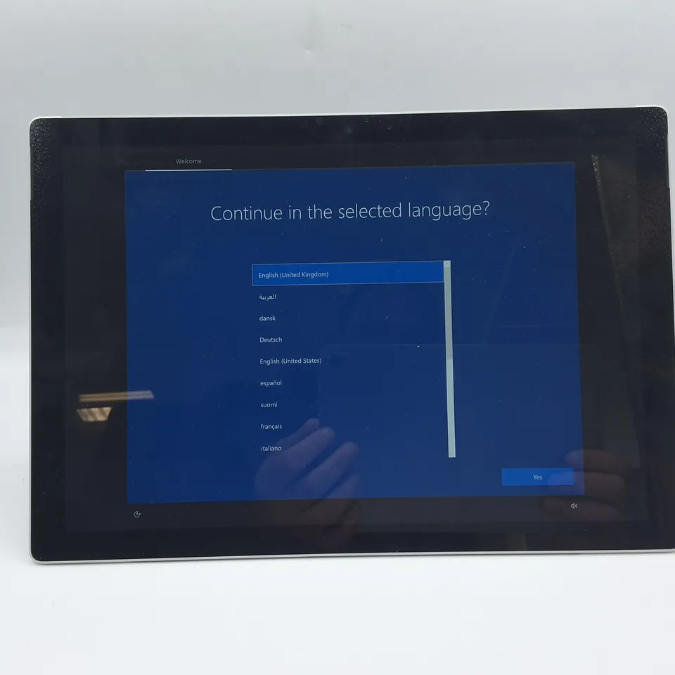 UNBOXED MICROSOFT SURFACE PRO 128GB TABLET IN SILVER - MODEL 1796
